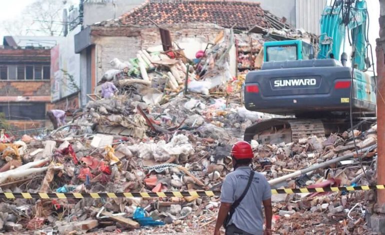 Bangkit Lebih Kuat Kekuatan Sejati Lahir dari Runtuhnya Diri